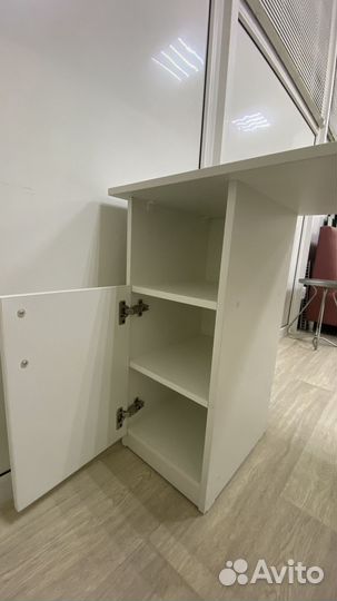 Стол маникюрный левый и правый