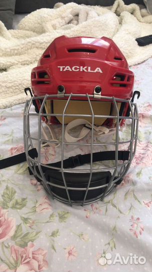 Шлем хоккейный взрослый новый