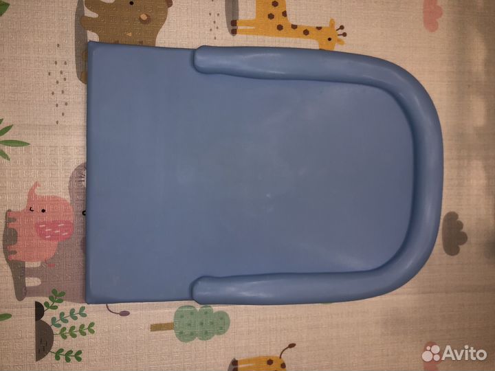 Пеленальная доска на кроватку