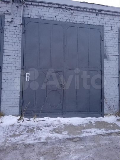 Гараж, > 30 м²