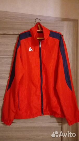 Спортивный костюм