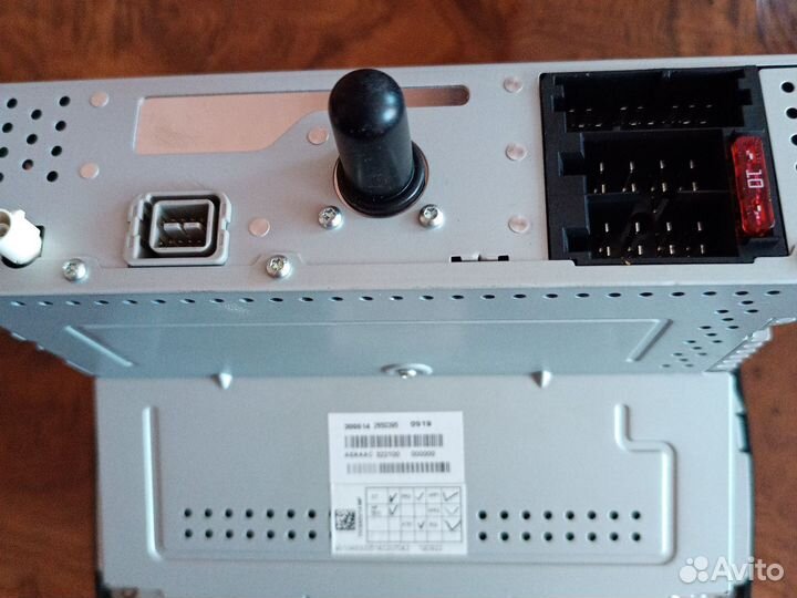 Магнитофон на ваз весту