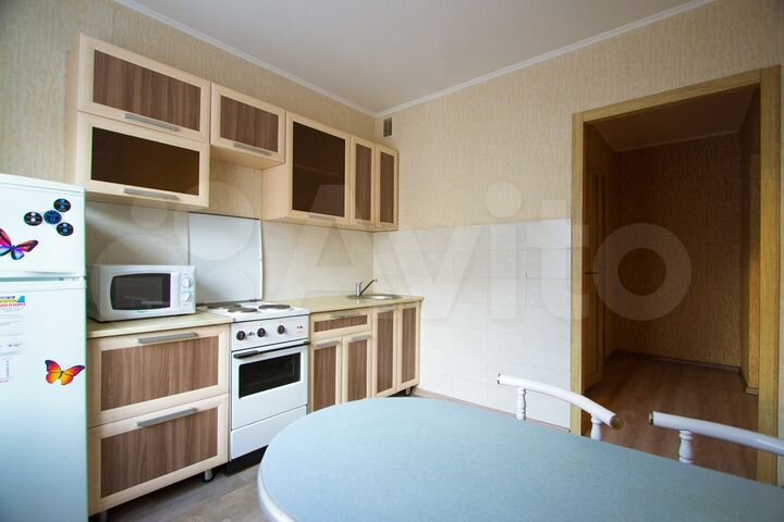 2-к. квартира, 45 м², 1/10 эт.