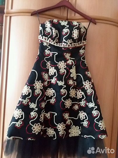 Платье. Размер 42