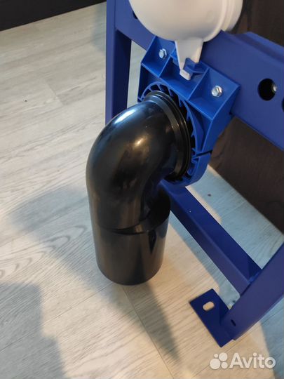 Угловое колено для инсталляции 90/110