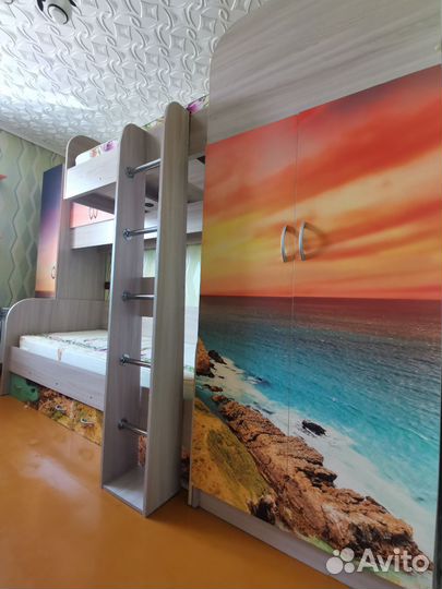 Двухъярусная кровать бу с матрасами