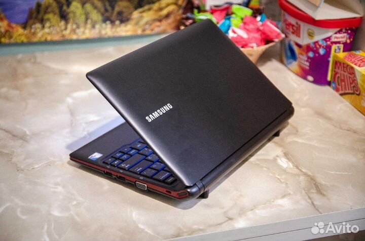 Стильный нетбук \ ультрабук Samsung