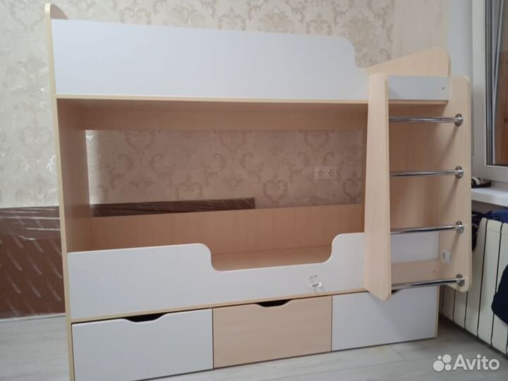 Кровать двухъярусная Малыш Двойняшка