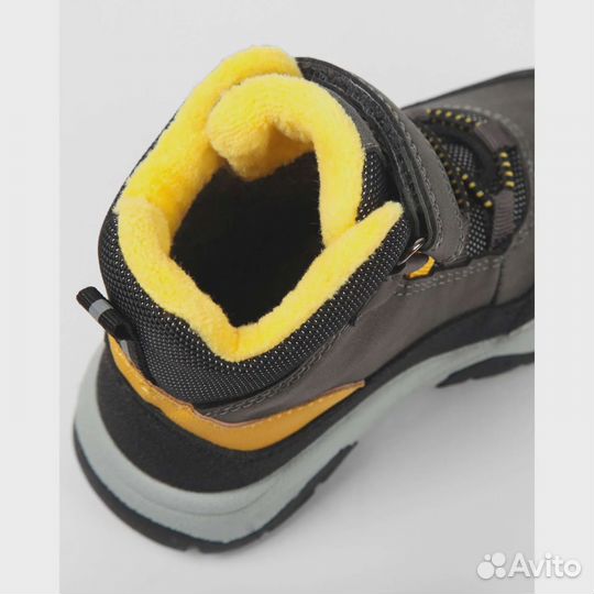 Ботинки демисезонные 26р. Новые