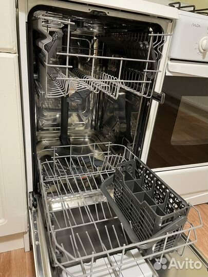 Посудомоечная машина Electrolux 45
