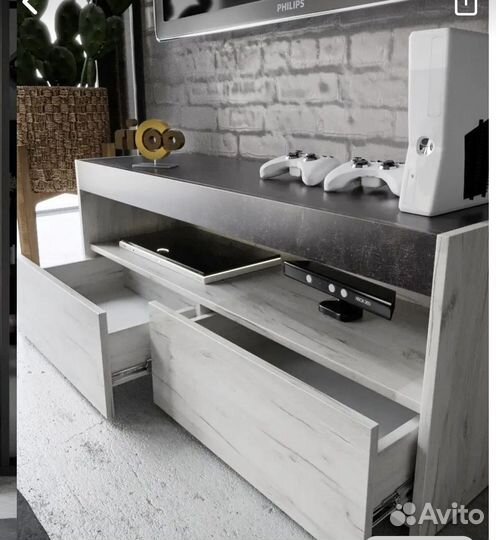 Тумба под телевизор, комод