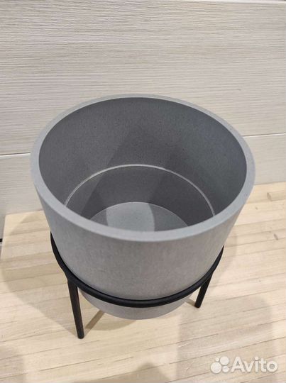 Кашпо горшок для цветов