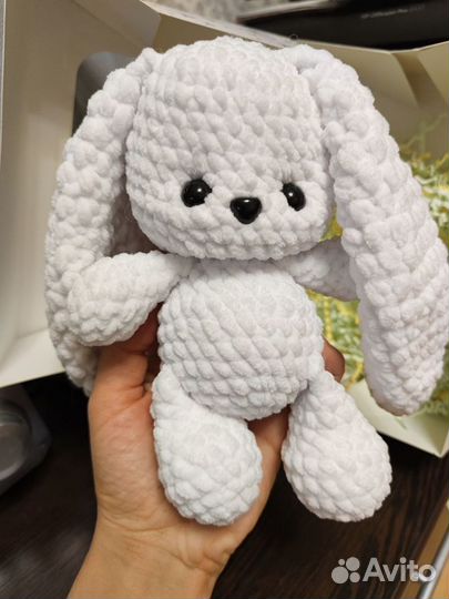 Вязаный зайка мягкая игрушка