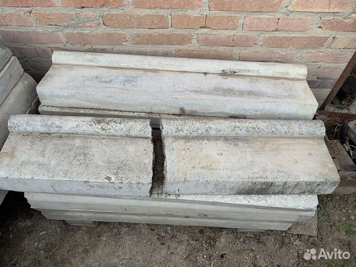 Бордюр тротуарный бу