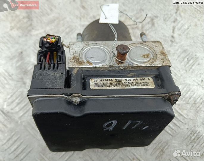 Блок управления тормозами/насос ABS Nissan Qashqai