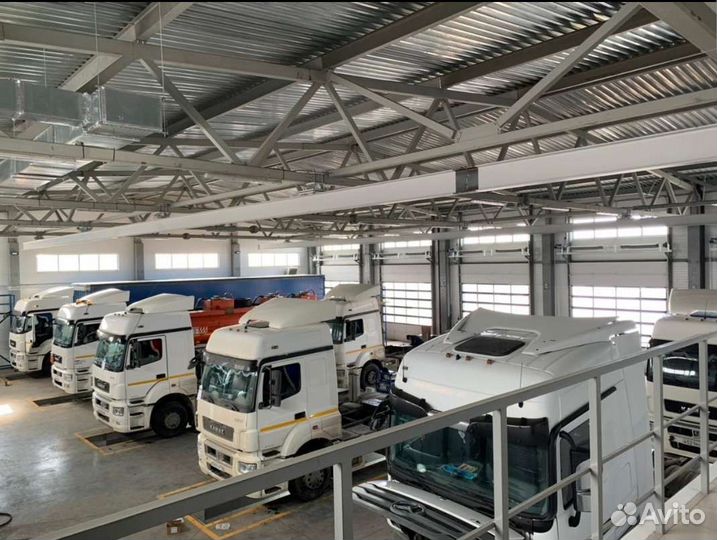 Слесарь по ремонту грузовых авто и прицепов