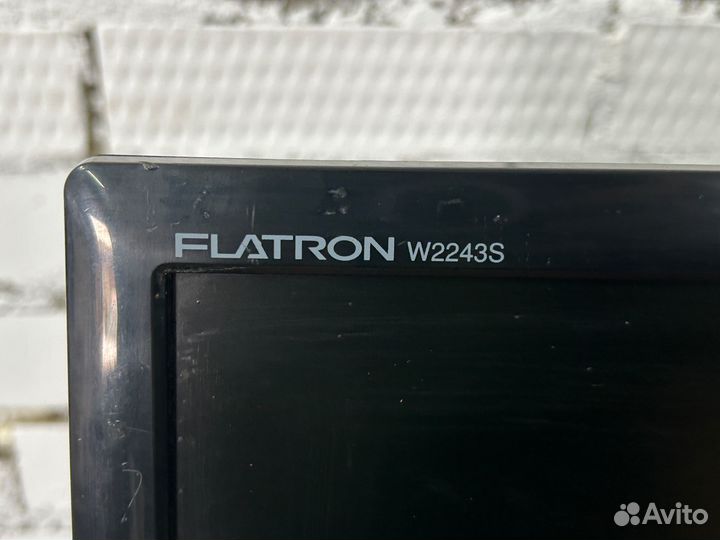 Монитор для компьютера LG 2243S-PF. Б/У