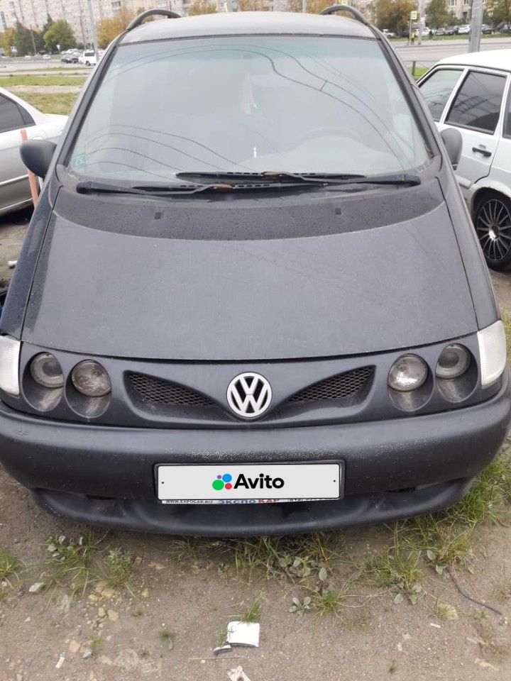 Volkswagen Sharan: фото владельца