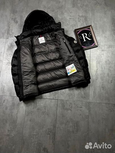 Куртки Moncler на зиму