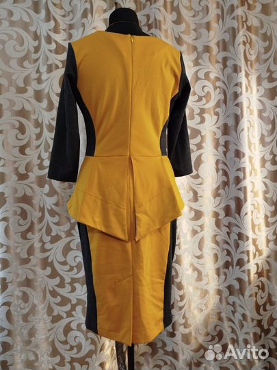 Платье женское вечернее праздничное 46 размер