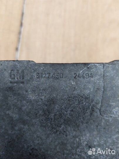 Кронштейн двигателя Opel Corsa C Z12XE 2002