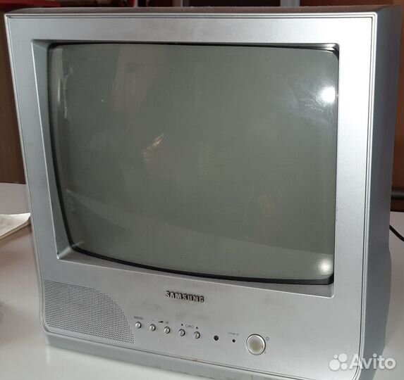 Телевизор Samsung cs-14f10r