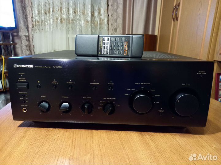 Усилитель Pioneer A-604R