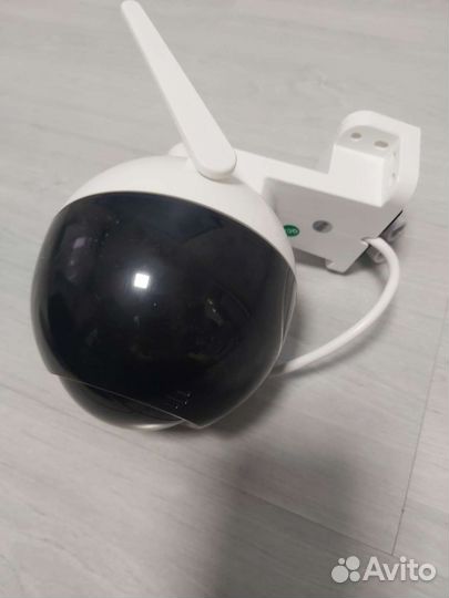 Камера видеонаблюдения купольная
