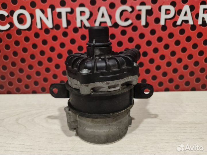 Насос антифриза дополнительный Volvo Xc60 UZ