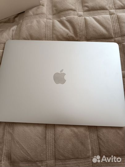 Apple MacBook Air 13-inch