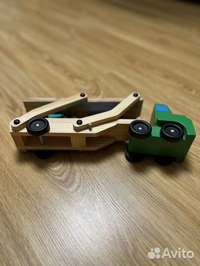 Деревянный автовоз