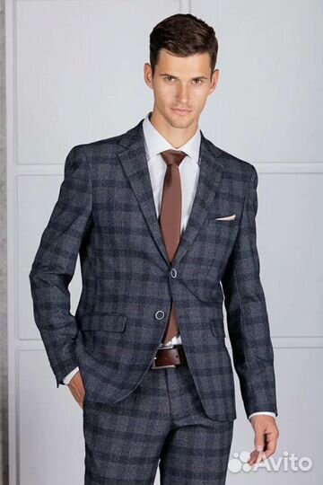Мужской костюм размер 52