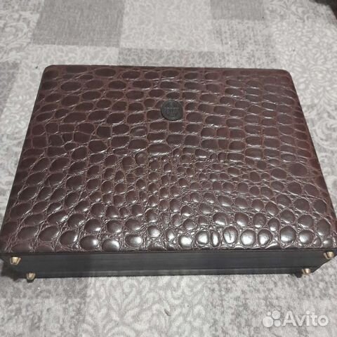 Мужской Дипломат фирмы petek