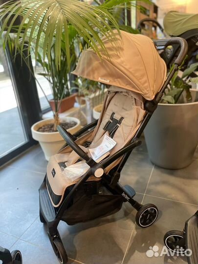 Коляска прогулочная Leclerc Influencer
