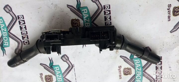 Подрулевой переключатель Toyota Camry ACV40