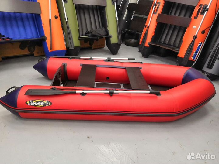 Лодка пвх Andromeda 335 красно-синяя
