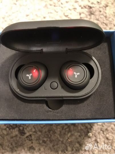 Беспроводные наушники Denim TWS