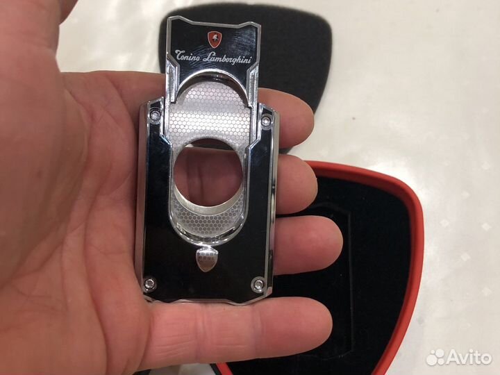 Гильотина Tonino Lamborghini