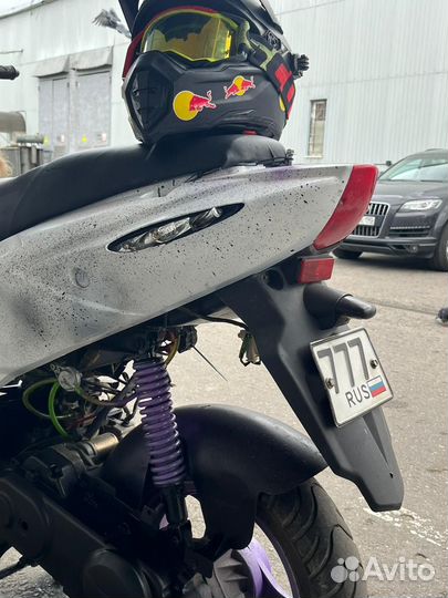 Скутер Nexus Reggy 125 сс