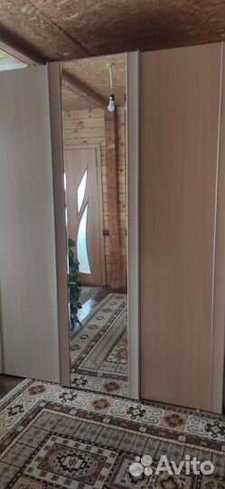 Шкаф-купе 3х створчатый с зеркалом