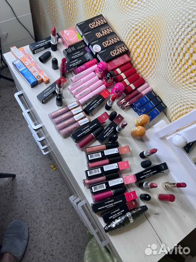 Набор косметики пакетом