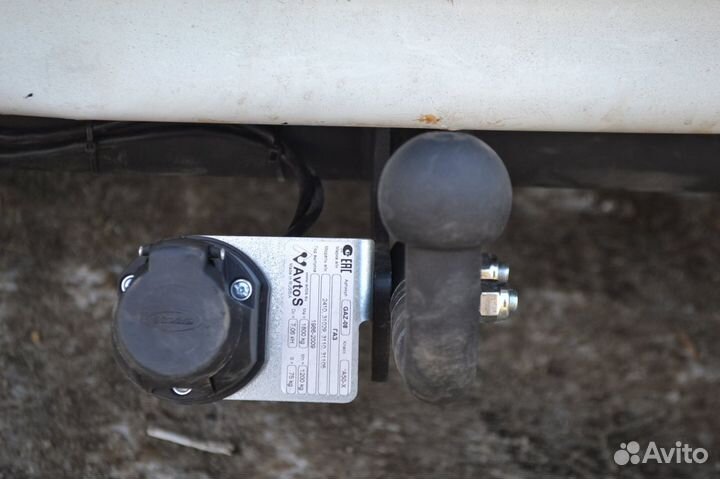 Фаркоп газ 3110,2410,31029 Волга узкий бампер Г08