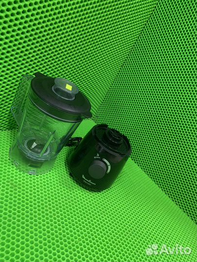 Стационарный блендер Moulinex LM2A0832