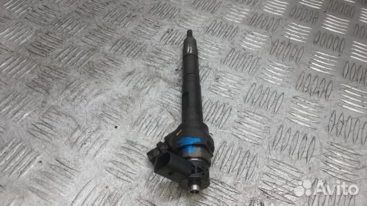 Форсунка skoda octavia A7, Номер 0445110477 (9AG28AL04)