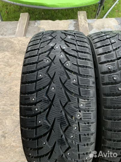 Toyo Observe G3-Ice 215/50 R17