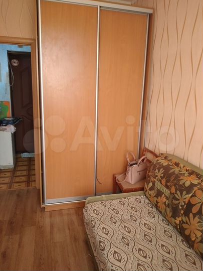 Комната 23 м² в 9-к., 4/4 эт.