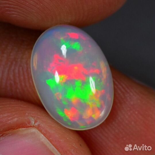 Опал натуральный 2,20Ct 12X9мм VVS Радужный