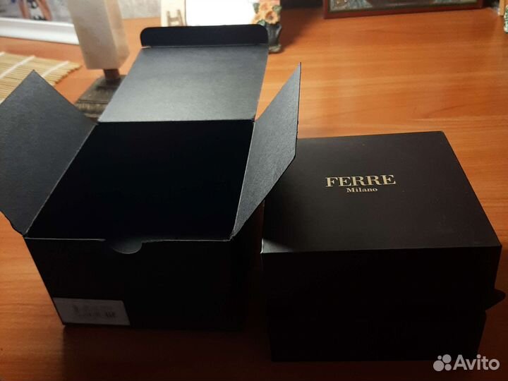 Золотые часы женские швейцарские