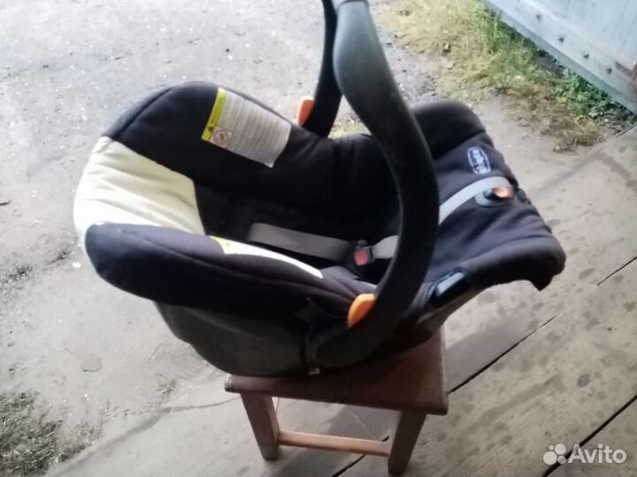 Детское автомобильное кресло от 0 до 13 кг