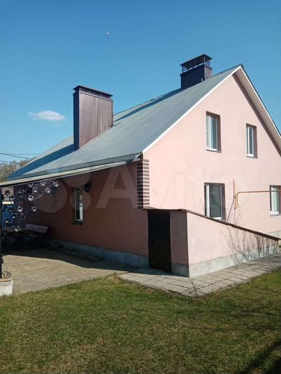 Коттедж 186 м² на участке 8,3 сот.